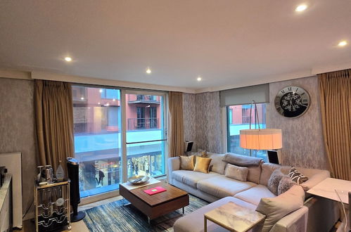 Photo 1 - Stylish and Modern 1 Bedroom Apartment in Farringdon