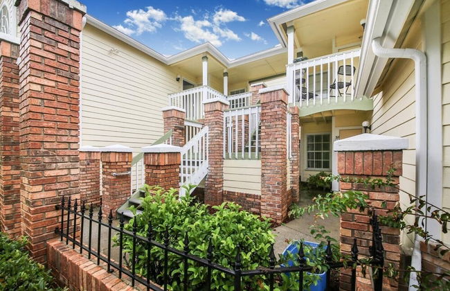 Three Bedroom Apartment #2 -- 5009 LBC -- Vusa Three Bedroom Condo Apartment - Foto 19