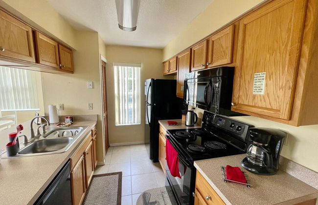 Three Bedroom Apartment #3 -- 5014 LBC -- Vusa Three Bedroom Condo Apartment - Foto 10