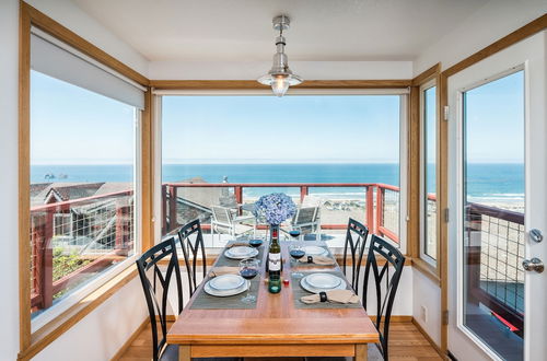 Photo 29 - Blue Horizon by Avantstay Panoramic Views of the Ocean w/ Entertainers Patio