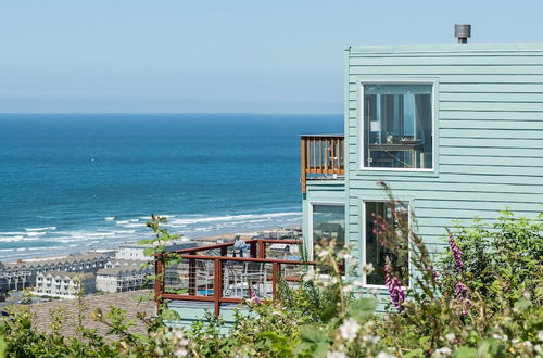 Photo 1 - Blue Horizon by Avantstay Panoramic Views of the Ocean w/ Entertainers Patio