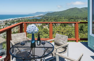 Photo 3 - Blue Horizon by Avantstay Panoramic Views of the Ocean w/ Entertainers Patio