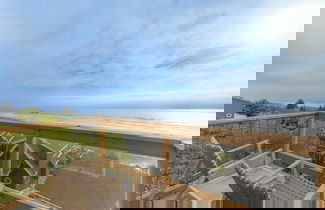 Foto 2 - Blue Horizon by Avantstay Panoramic Views of the Ocean w/ Entertainers Patio