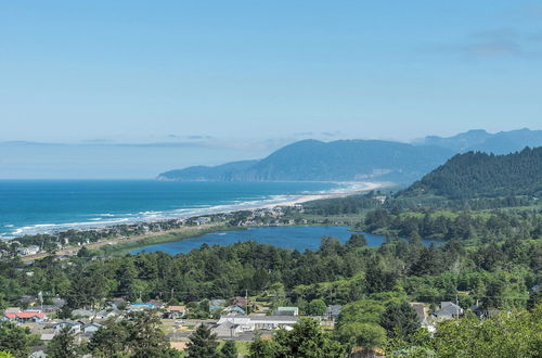 Photo 5 - Blue Horizon by Avantstay Panoramic Views of the Ocean w/ Entertainers Patio