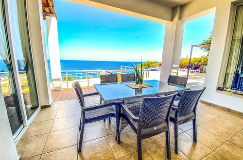 Foto 56 - Ocean View Family Villa, Sleeps 2-10, Private Pool, Wifi, Internet Tv & Acs