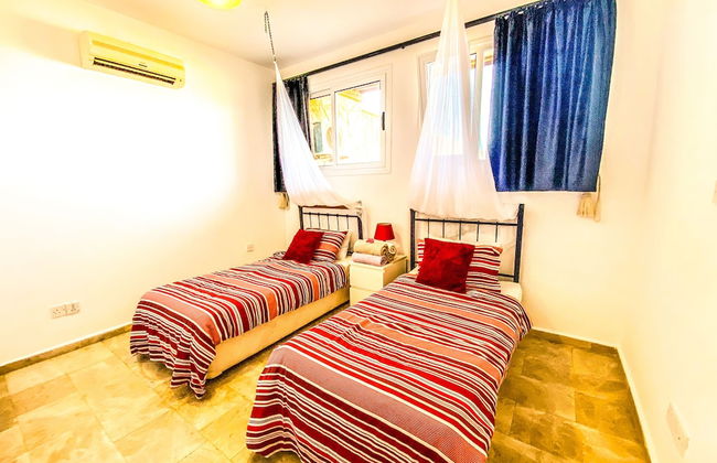 Ocean View Family Villa, Sleeps 2-10, Private Pool, Wifi, Internet Tv & Acs - Foto 16