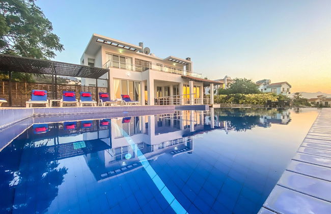 Ocean View Family Villa, Sleeps 2-10, Private Pool, Wifi, Internet Tv & Acs - Foto 33