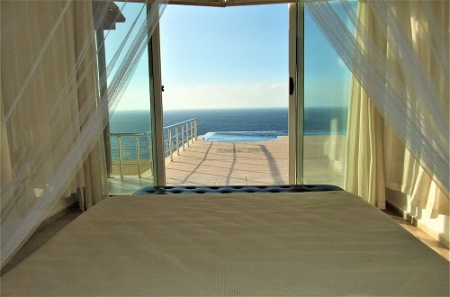 Foto 9 - Ocean View Family Villa, Sleeps 2-10, Private Pool, Wifi, Internet Tv & Acs