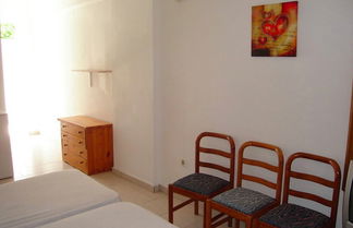 Photo 2 - Room in Studio - Rock Garden Apartments - 2 Steps From the Beach