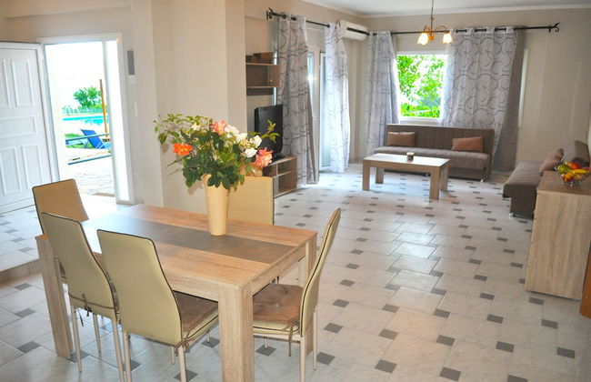 Large Apartment by the Pool - Pelekas Beach, Corfu - Foto 10
