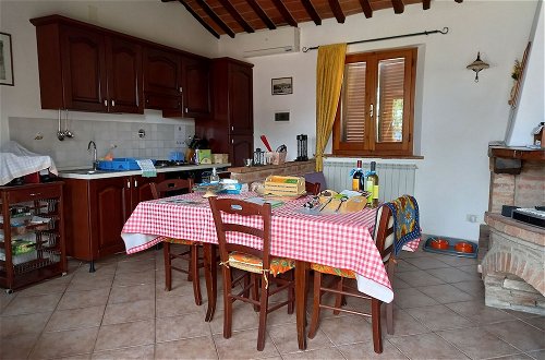 Foto 12 - Villino Cortona - Holiday Home With Pool, Wifi and A/c, Based in Tuscany