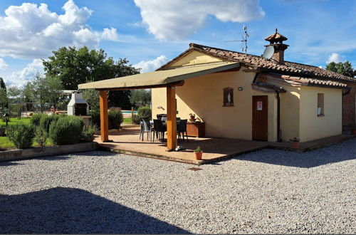 Foto 19 - Villino Cortona - Holiday Home With Pool, Wifi and A/c, Based in Tuscany