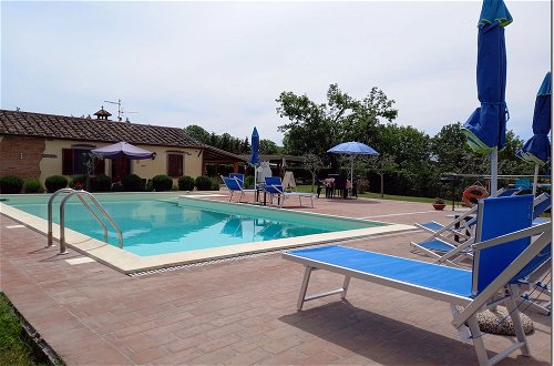 Foto 5 - Villino Cortona - Holiday Home With Pool, Wifi and A/c, Based in Tuscany