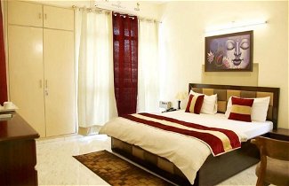 Photo 2 - Room in Guest Room - Maplewood Guest House, Neeti Bagh, New Delhiit is a Boutiqu Guest House - Room 2
