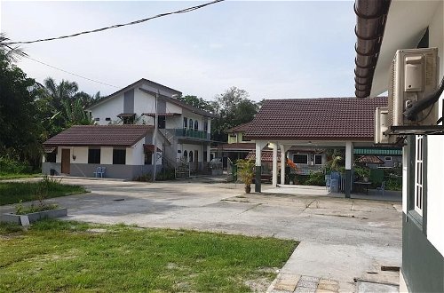 Photo 19 - Mri Homestay Sg Buloh - 3 Br House Ground Floor With Centralised Private Pool