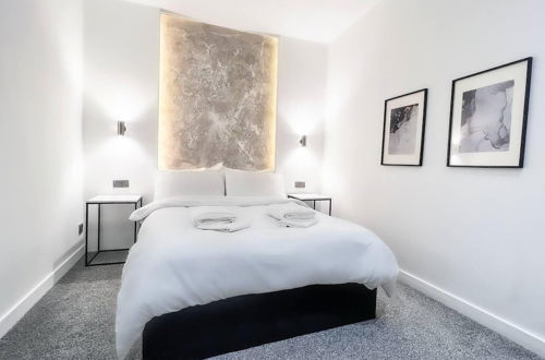 Foto 7 - Stunning Luxury Apartment Near Motherwell