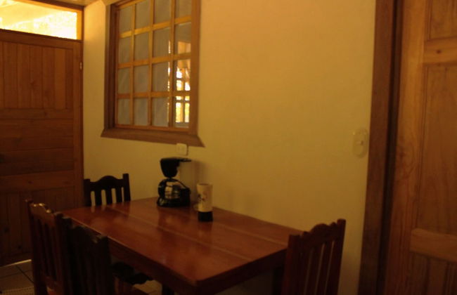 La Casita Bungalow Equipped Cabin With Garden View Near to the Beach - Foto 18