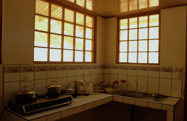 La Casita Bungalow Equipped Cabin With Garden View Near to the Beach - Foto 14
