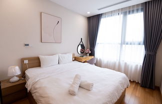 Photo 2 - Lunetta Serviced Apartment