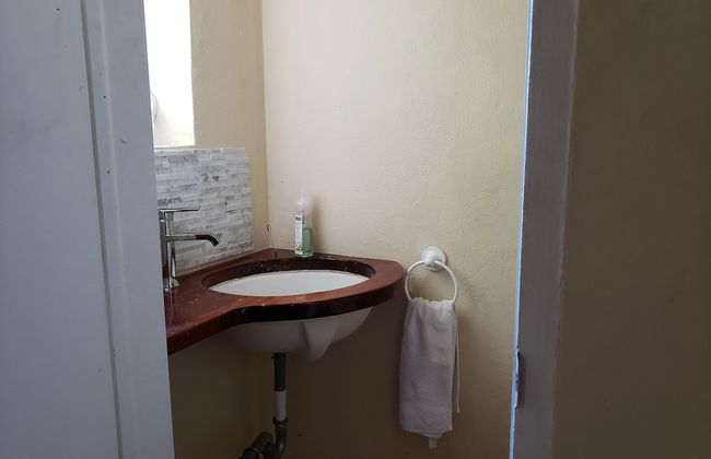 Little Indigo Apartments - Photo 36