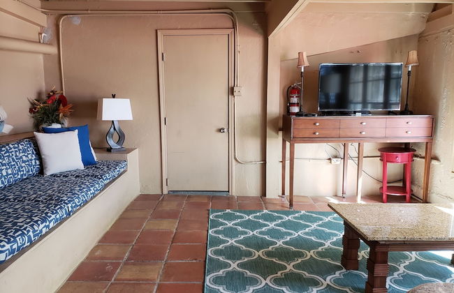 Little Indigo Apartments - Photo 25