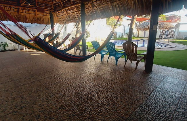 Rancho Los Chatos - Photo 23