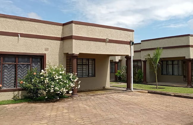 Fully Furnished Apartment Close to Amenities - Foto 20