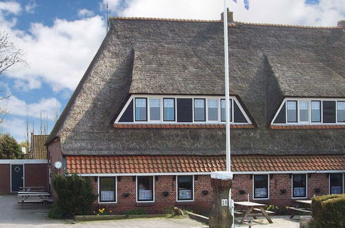 Photo 38 - Authentic Holiday Home in North Friesland