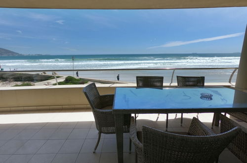 Foto 39 - Lagoon Beach Hotel Apartments