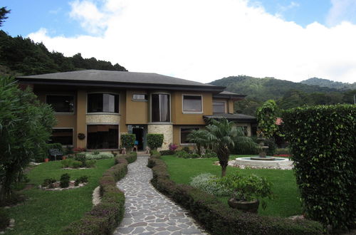 Photo 2 - Casas del Toro Monteverde