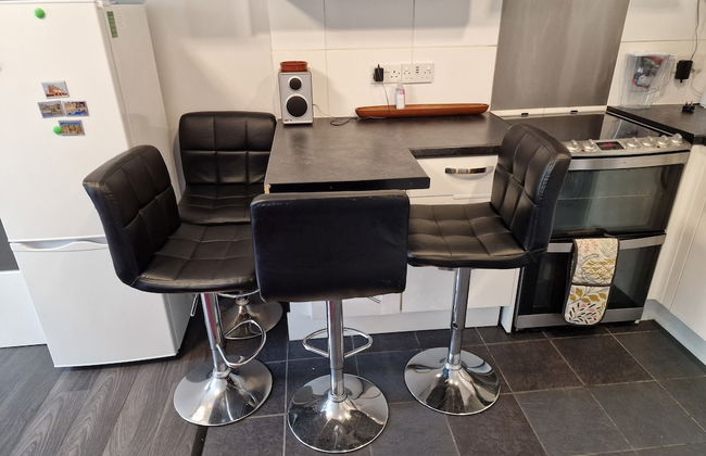 Super Comfy Apartment - Devon - A38 - Sleep 4pers - Foto 12