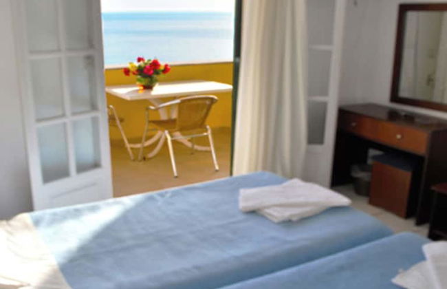 Apartments With Pool "maria" on Agios Gordios Beach - Foto 3