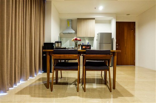 Photo 16 - Spacious Elegant 2BR Veranda Residence @ Puri Apartment