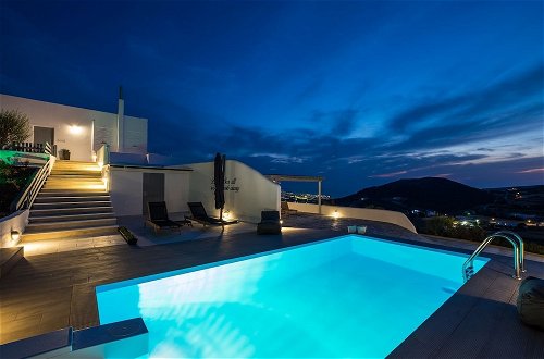 Foto 6 - Villa Amphitrite With Amazing sea View and Private Swimming Pool