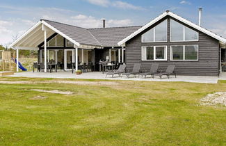 Photo 1 - 18 Person Holiday Home in Blavand