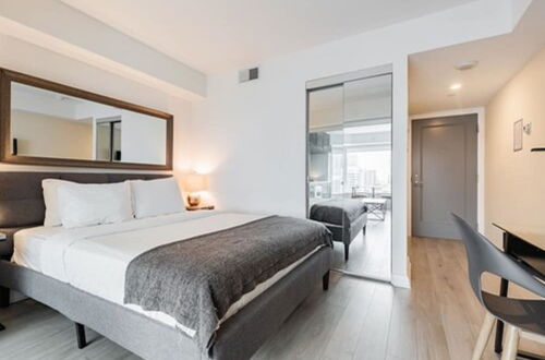 Photo 6 - Avalon Suites Yorkville