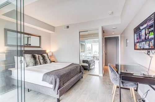 Photo 7 - Avalon Suites Yorkville