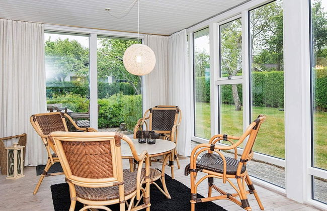 4 Person Holiday Home in Esbjerg V - Photo 10