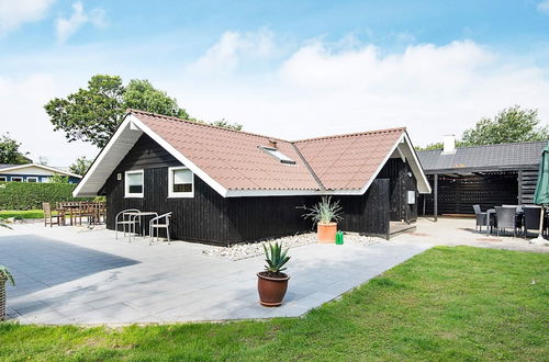 Photo 18 - 4 Person Holiday Home in Esbjerg V