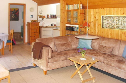 Photo 9 - 6 Person Holiday Home in Vaeggerlose