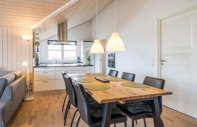 6 Person Holiday Home in Tarm - Foto 16