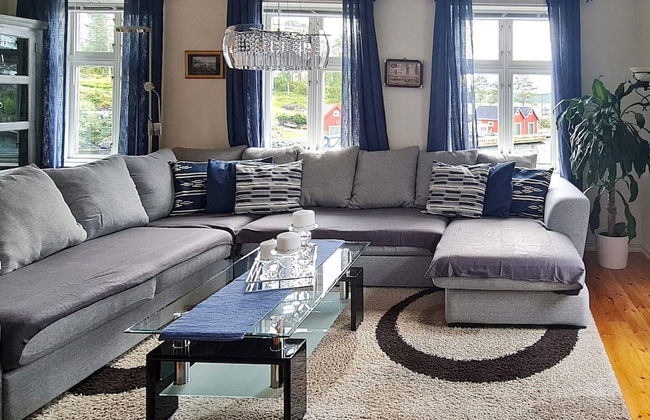 8 Person Holiday Home in Lindas - Foto 13