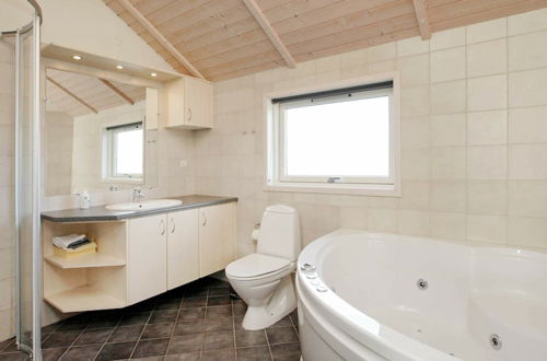 Photo 9 - 6 Person Holiday Home in Harboore