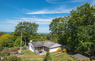 Foto 1 - Quaint Holiday Home near Glesborg with Roofed Terrace