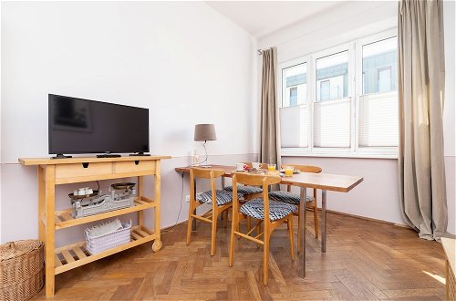 Photo 35 - Retro Apartment Skawinska by Renters