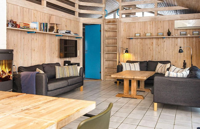 12 Person Holiday Home in Fano - Foto 6