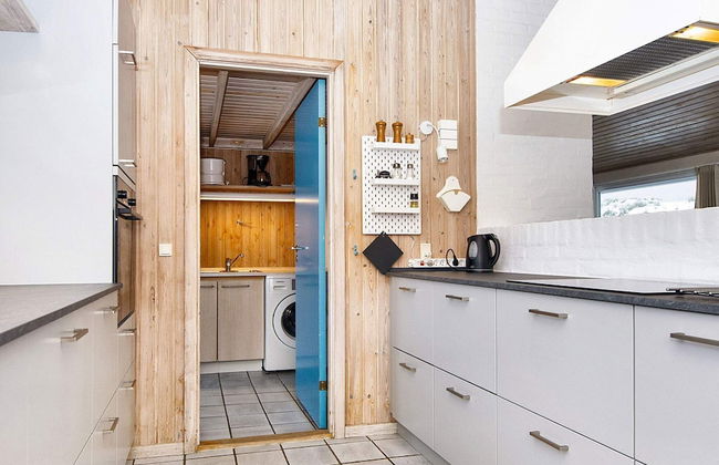 12 Person Holiday Home in Fano - Foto 4