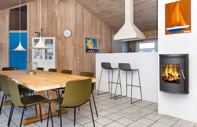 12 Person Holiday Home in Fano - Foto 23