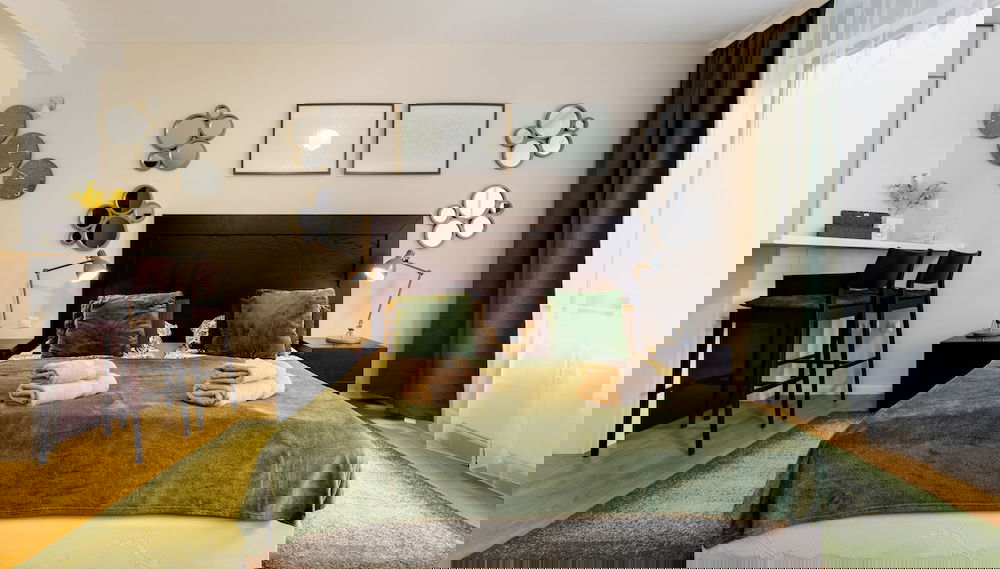 Primary image