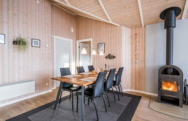 6 Person Holiday Home in Tarm - Foto 16